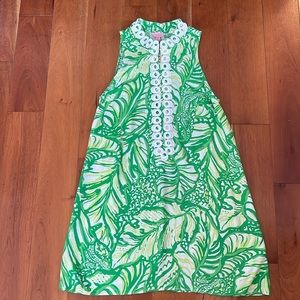 Lily Pulitzer green and white shift dress- size 8